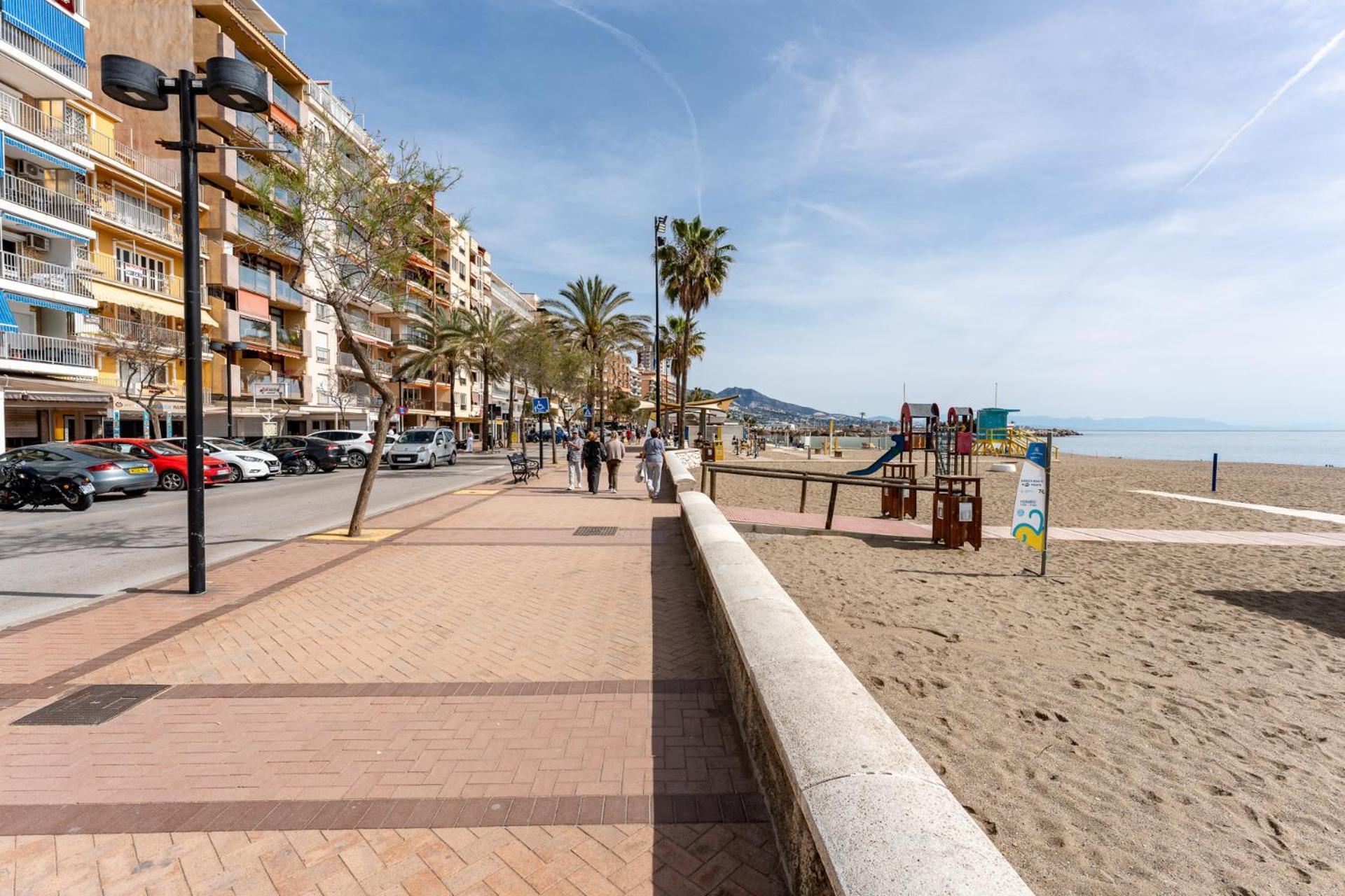 Malagasuite Niza II Fuengirola Exterior photo
